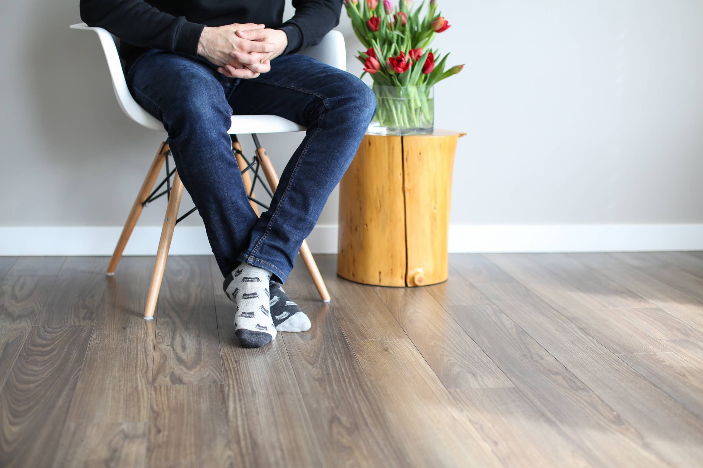 Friday Sock Co. - Men’s Inverted Grey Cat Mid-Calf Socks - Unique for Him
