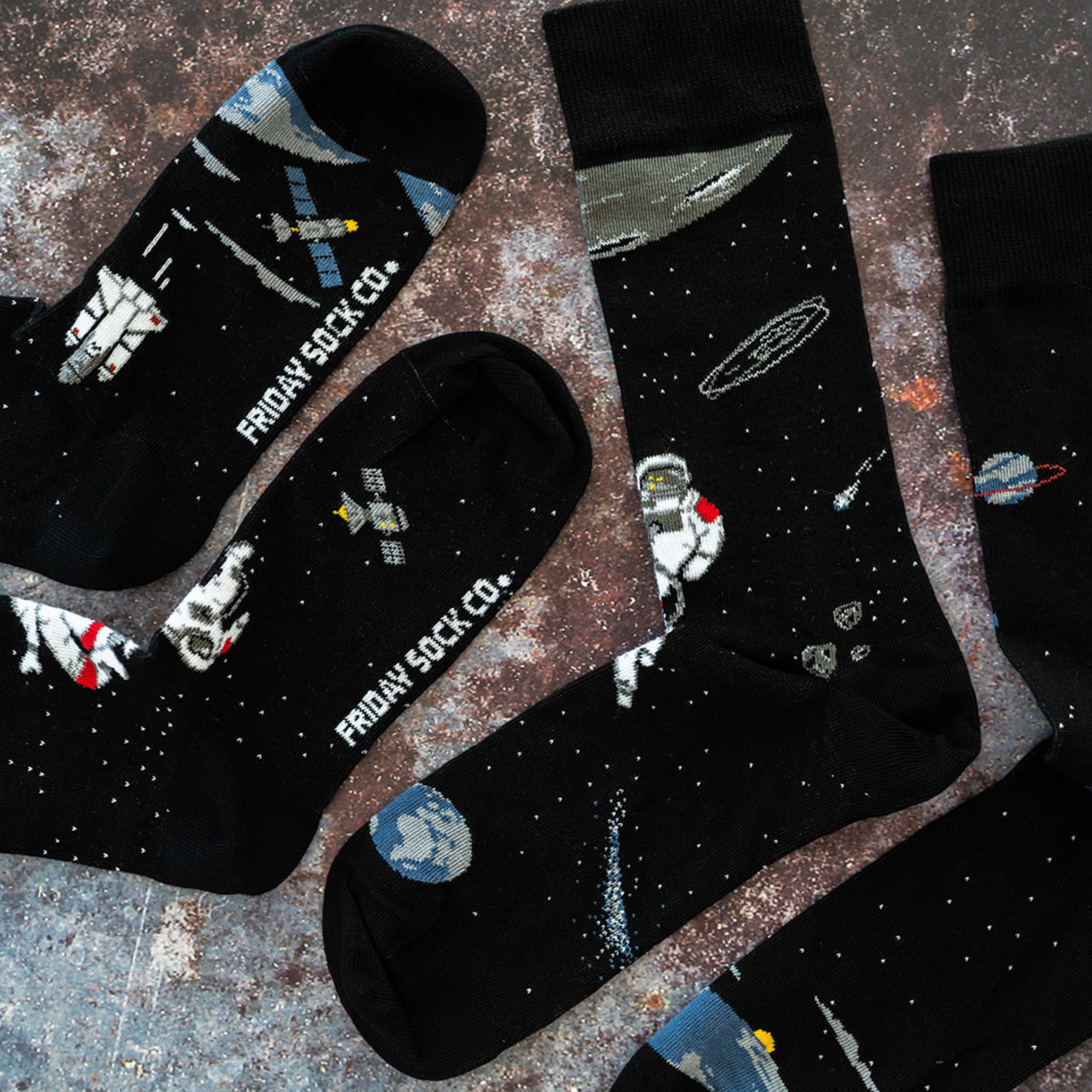 Friday Sock Co. - Men's Space Scene Mid-Calf Socks - Out of this World Gift