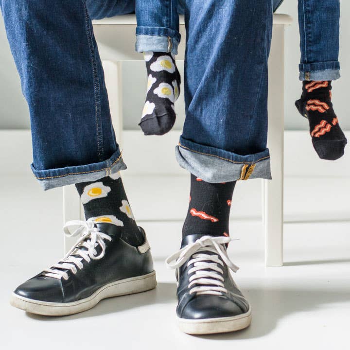 Friday Sock Co. - Men’s Bacon & Eggs Mid-Calf Socks - Novelty Made in Italy