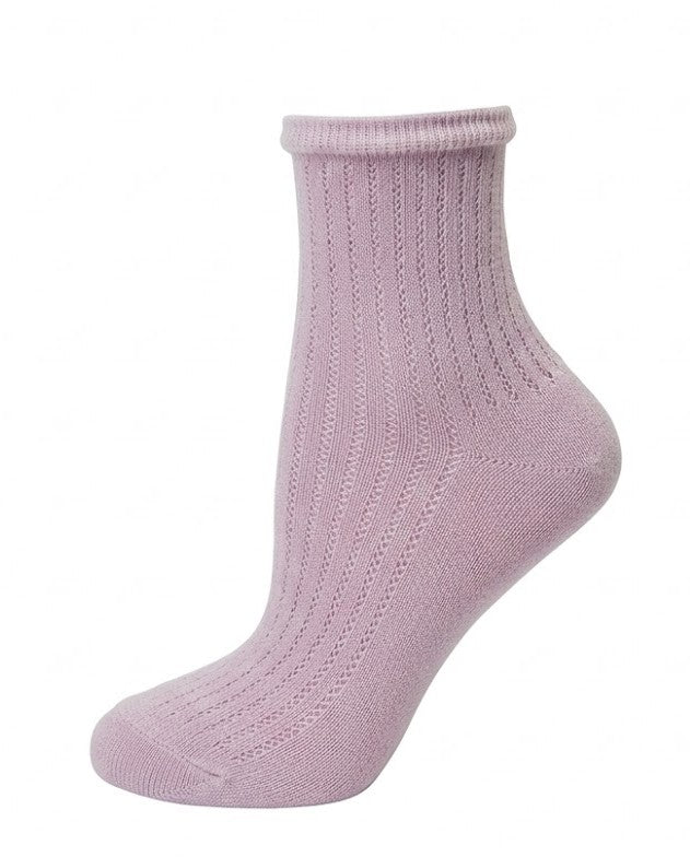 KEY - Women's - NEAT PATTERN POINTELLE QTR Socks