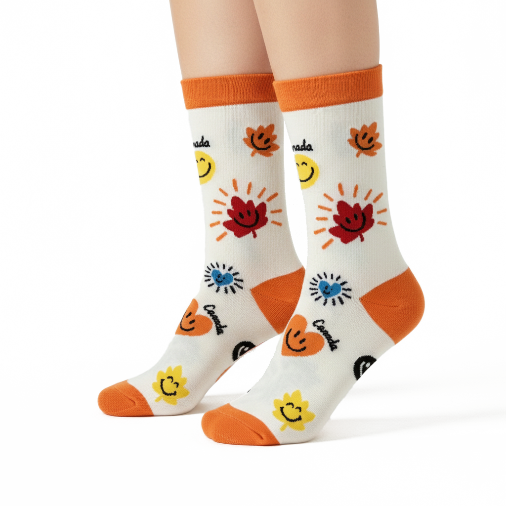 Northern Icons Canada - Canada Smiley Maple Leaf Crew Socks, Cute Graphic Cozy Casual Gift Socks
