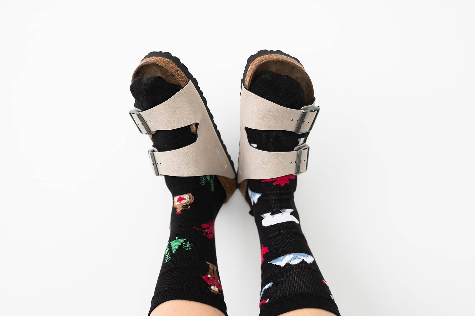 Friday Sock - Women's - Canada Icons Mismatched Crew Socks