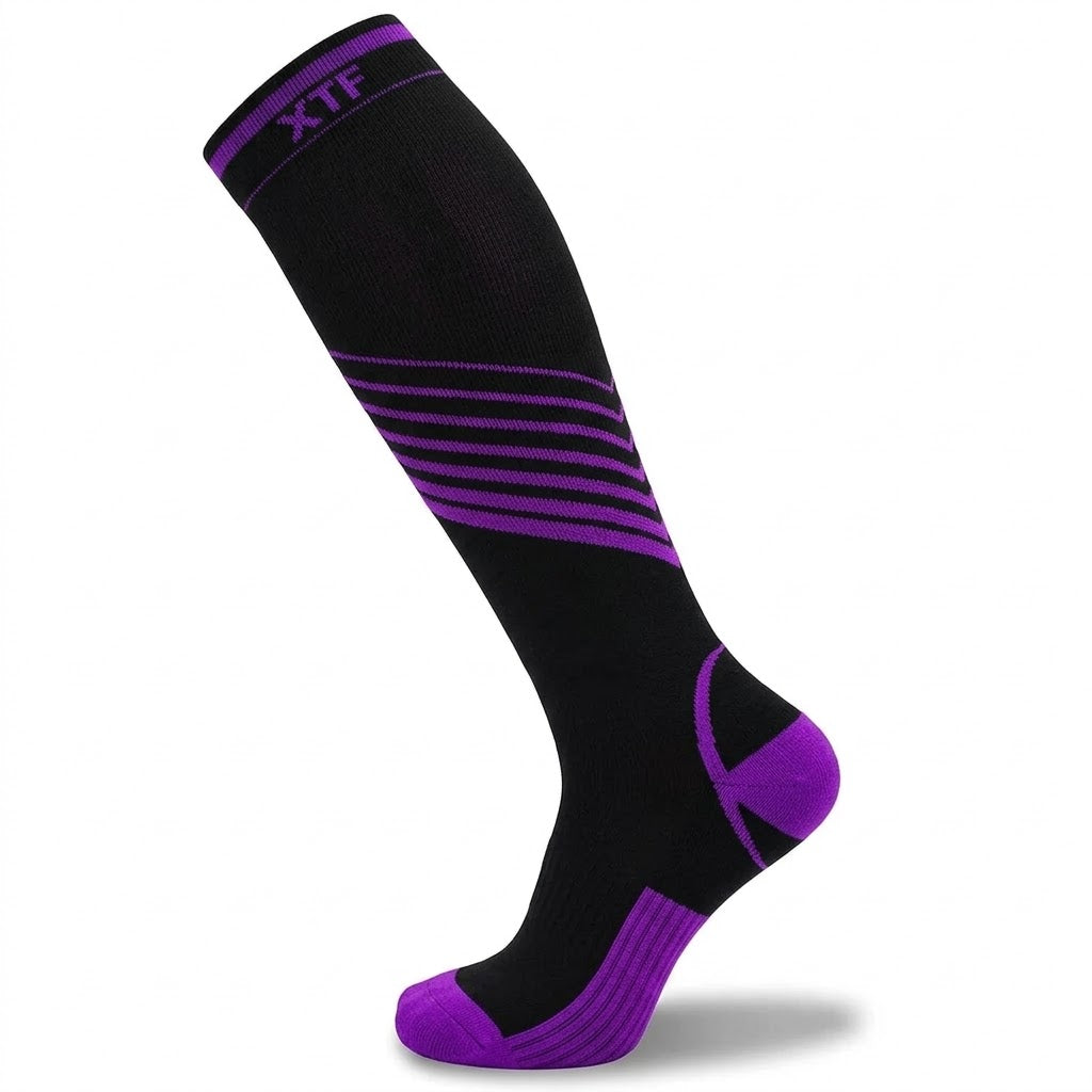 Extreme Fit - V-STRIPED KNEE HIGH - Men's - L/XL