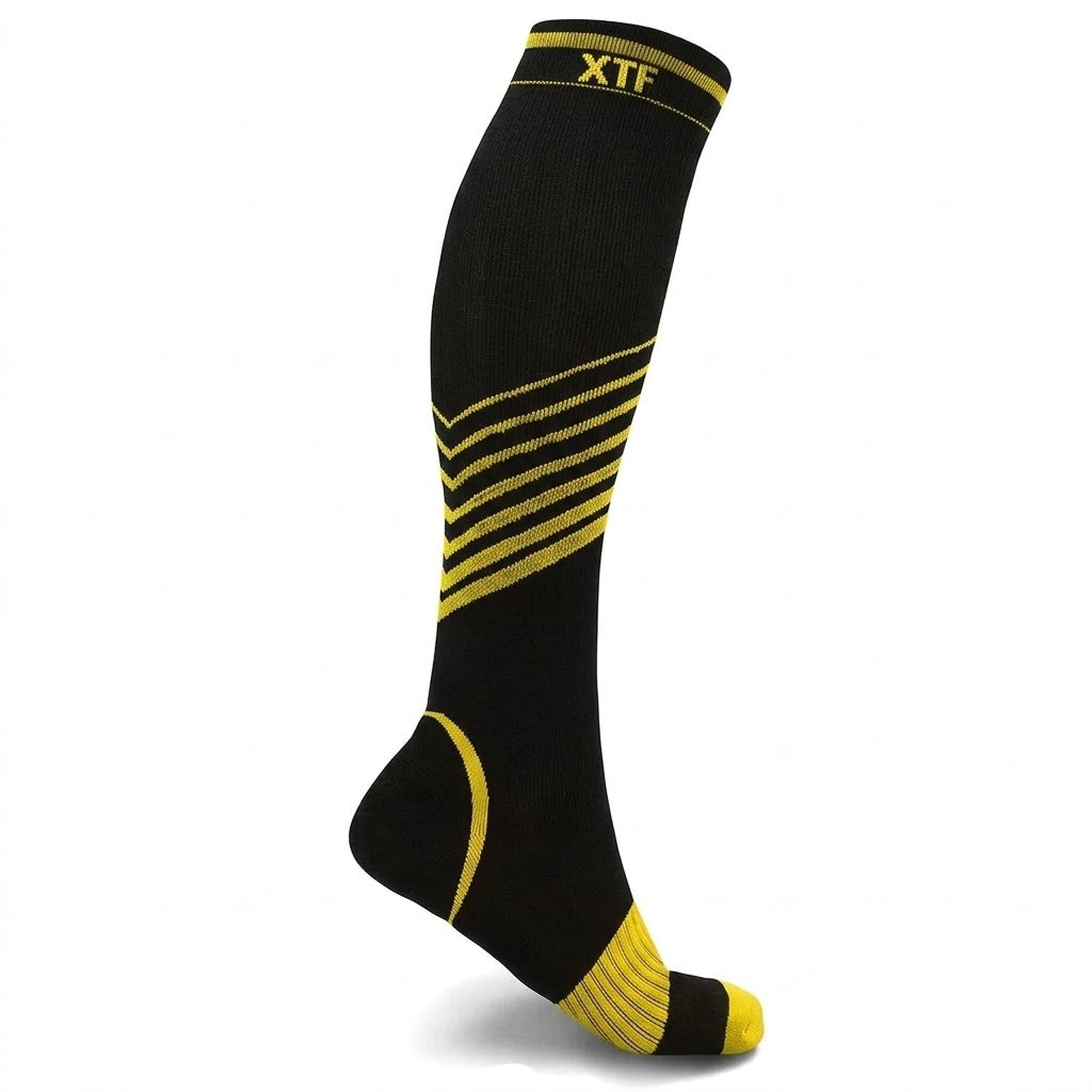 Extreme Fit - V-STRIPED KNEE HIGH - Men's - L/XL
