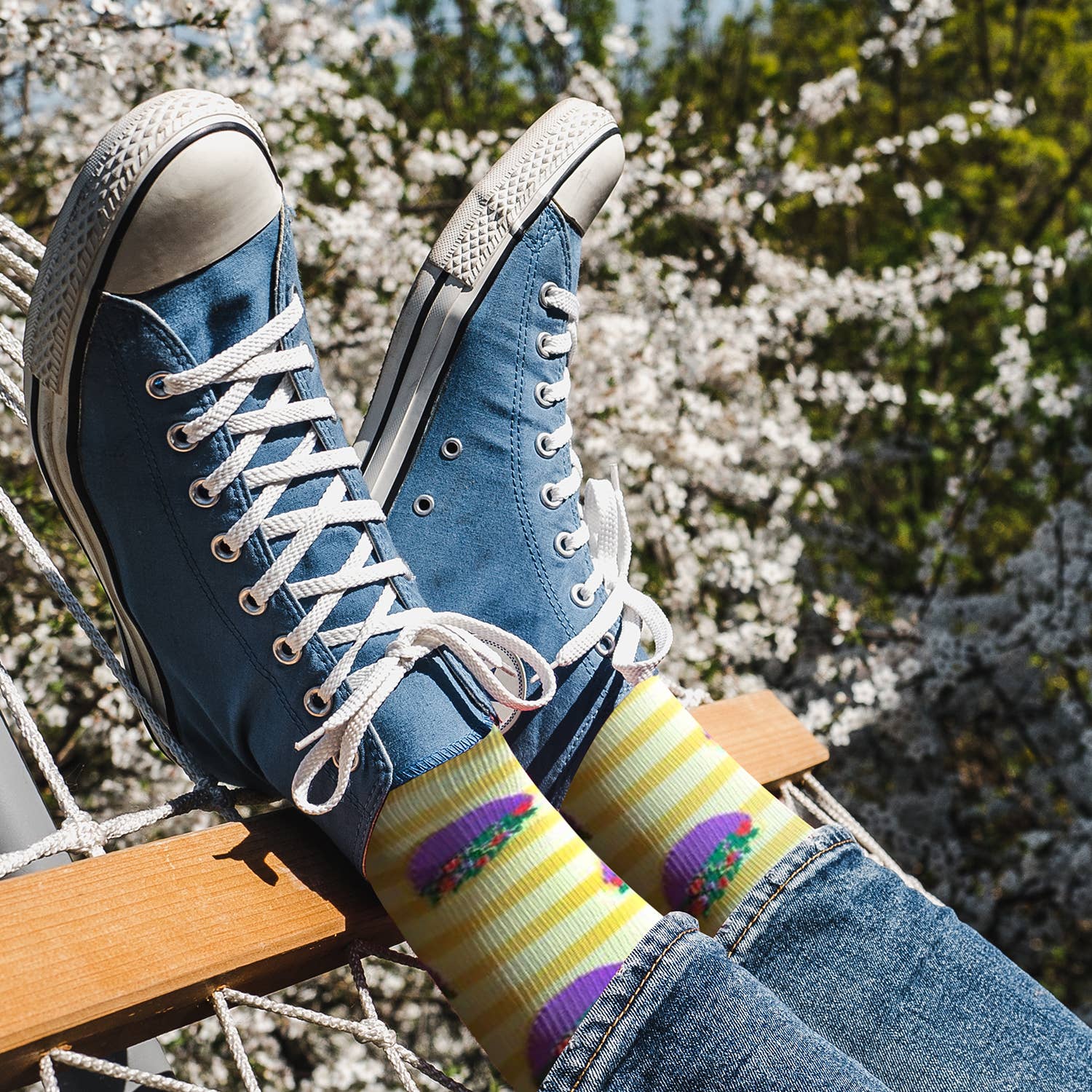Extreme Fit - Novelty COMPRESSION Socks - BUTTERFLIES- Small/Medium