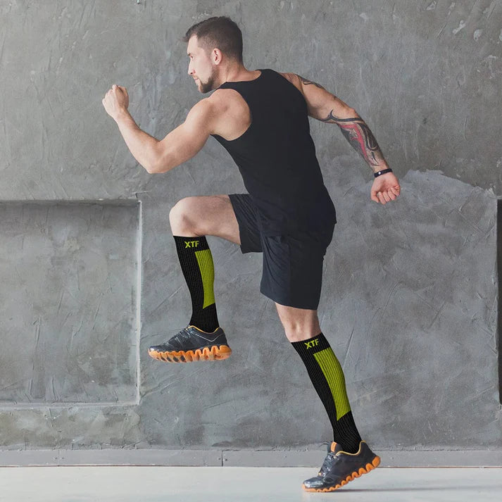 Extreme Fit - COPPER-INFUSED COMPRESSION SOCKS- Women's (S/M)
