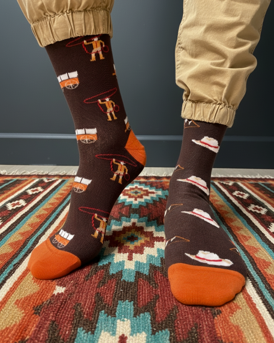 Friday Sock Co. - Men's Retro Rodeo Mid-Calf Socks - Western Fun Pattern