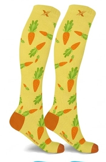 Extreme Fit - Novelty COMPRESSION Socks - CARROTS - Small/Medium